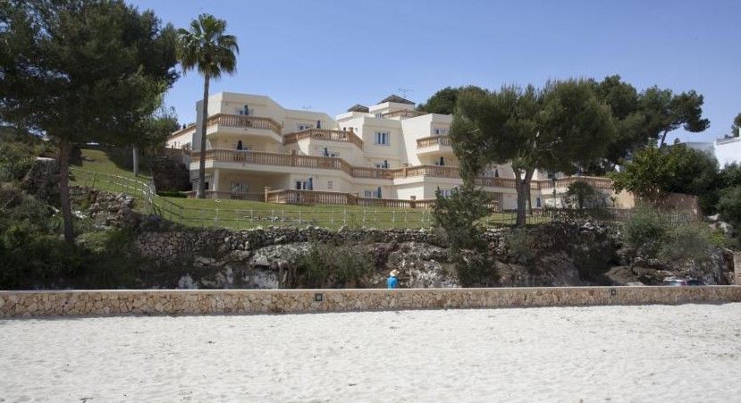 Azul Playa Apartments Кала Ферера Екстериор снимка