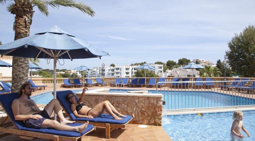 Azul Playa Apartments Кала Ферера Екстериор снимка