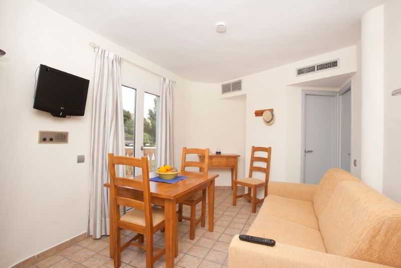 Azul Playa Apartments Кала Ферера Екстериор снимка